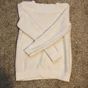 White casual warm winter sweater